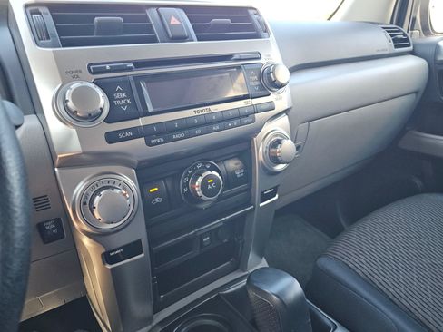 Used 2012 Toyota 4Runner SR5 w/ Convenience Pkg AWD/4WD image 29
