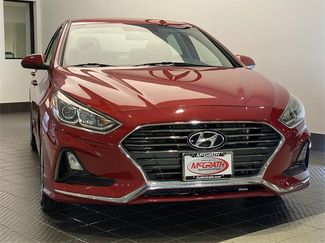 Used 2019 Hyundai Sonata SE video 2