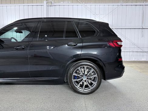 Used 2021 BMW X5 xDrive40i w/ M Sport Package image 11