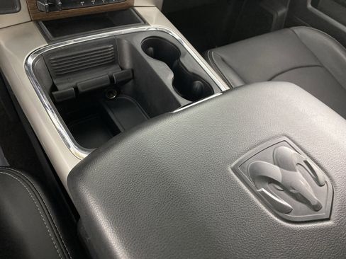 Used 2017 RAM 2500 Laramie w/ Convenience Group AWD/4WD image 40