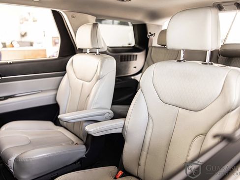 Used 2020 Hyundai Palisade SEL w/ Premium Package FWD image 32