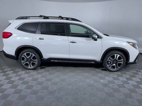 Used 2023 Subaru Ascent Touring AWD/4WD image 9