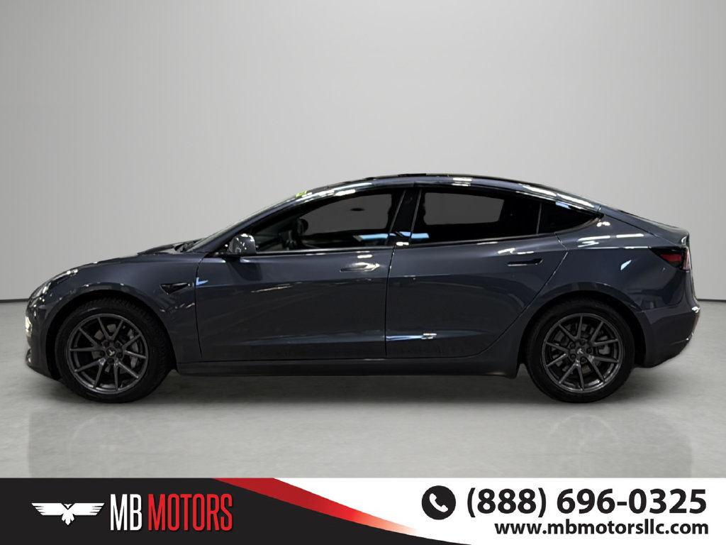 Used 2022 Tesla Model 3 Long Range AWD/4WD image 2