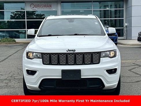 Used 2020 Jeep Grand Cherokee Altitude AWD/4WD image 7