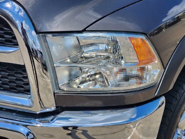 Used 2018 RAM 2500 Tradesman w/ Chrome Appearance Group AWD/4WD image 9