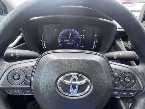 Used 2026 Toyota Corolla LE FWD image 15