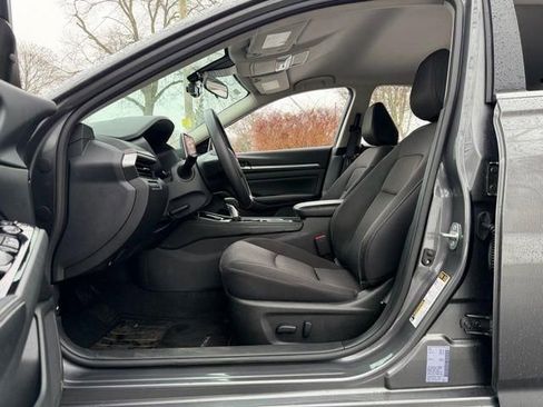 Used 2023 Nissan Altima 2.5 SV image 24