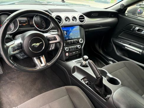 Used 2020 Ford Mustang GT RWD image 9