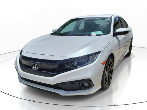 Used 2020 Honda Civic Sport image 3