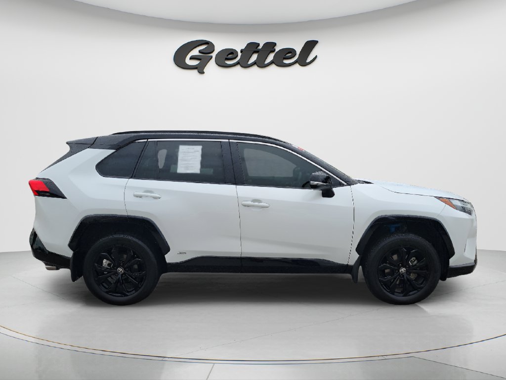 Certified 2024 Toyota RAV4 XSE AWD/4WD image 4