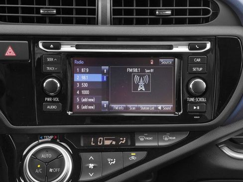 Used 2017 Toyota Prius C One FWD image 13