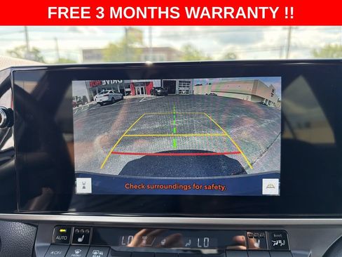 Used 2025 Toyota Camry XSE AWD/4WD image 18
