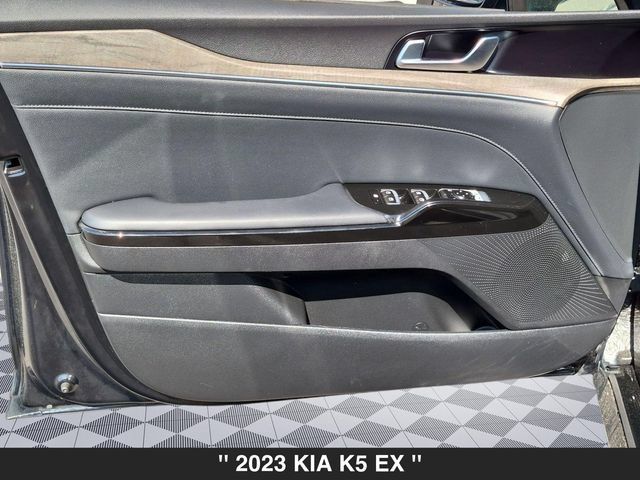 Used 2023 Kia K5 EX FWD image 11
