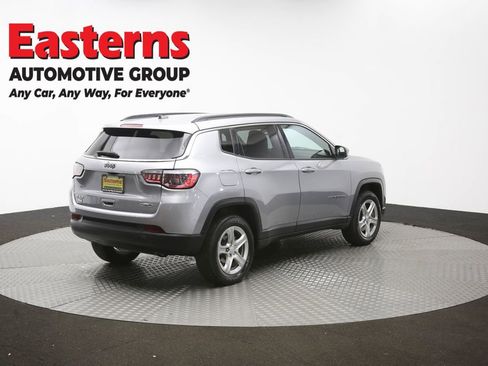 Used 2024 Jeep Compass Latitude AWD/4WD image 37