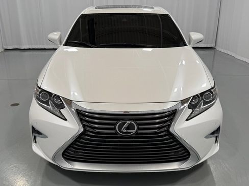 Used 2017 Lexus ES 350 350 image 2