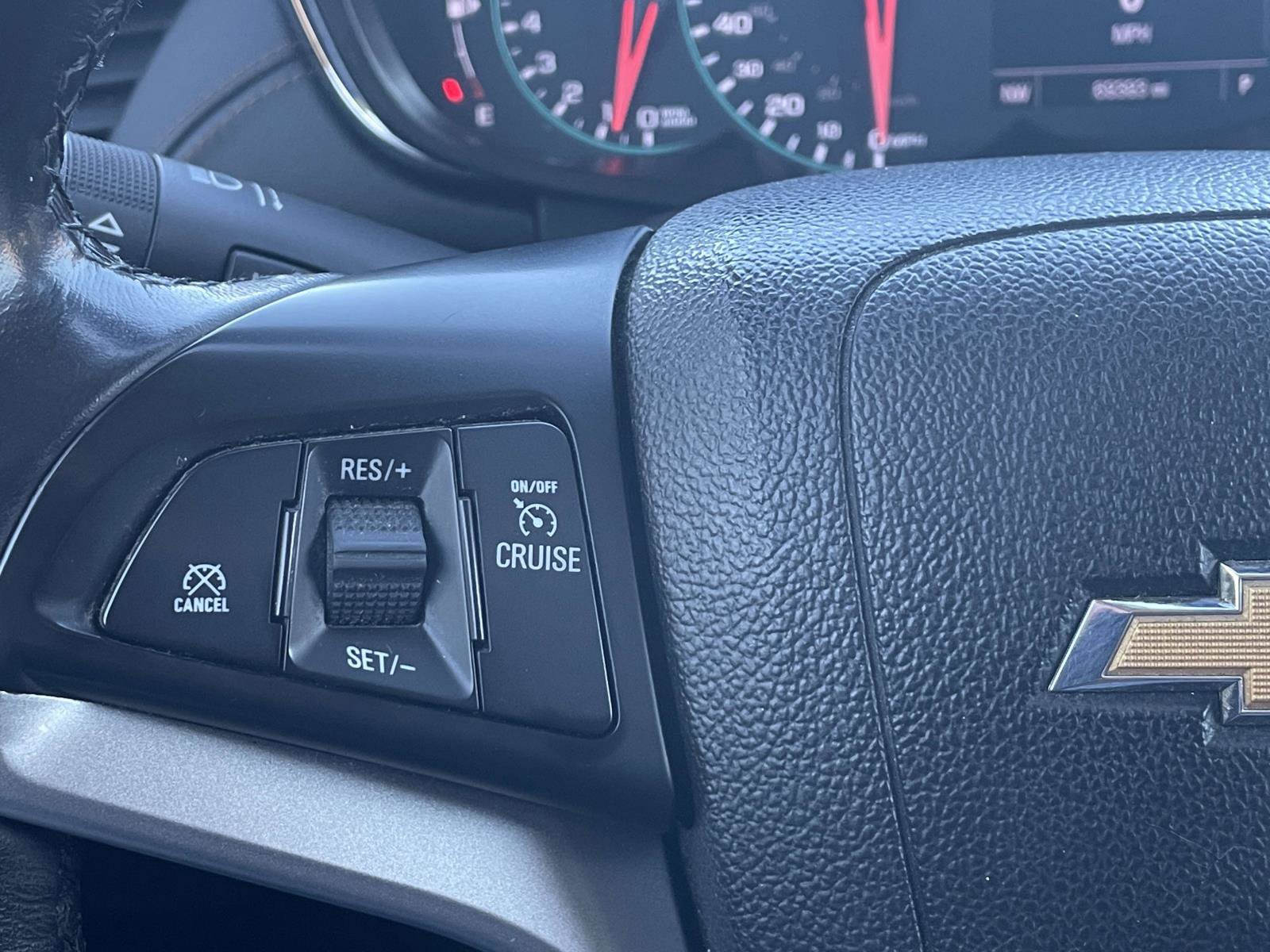 Certified 2019 Chevrolet Trax LT w/ Redline Edition FWD image 27