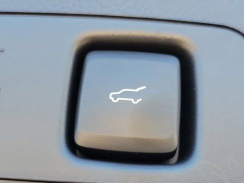 Certified 2023 Lincoln Corsair Reserve w/ Equipment Group 201A AWD/4WD image 13