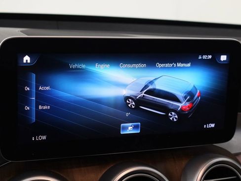 Used 2020 Mercedes-Benz GLC 300 image 33