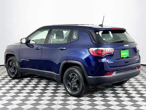 Used 2020 Jeep Compass Sport image 6