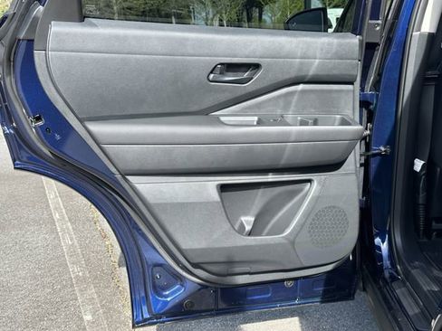 New 2026 Nissan Pathfinder SV AWD/4WD image 17