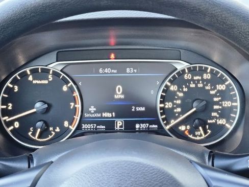 Certified 2025 Nissan Altima 2.5 SV FWD image 19