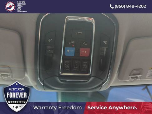 Used 2023 Jeep Grand Cherokee L Limited w/ Luxury Tech Group II RWD image 27