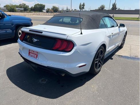 Used 2023 Ford Mustang Premium RWD image 5