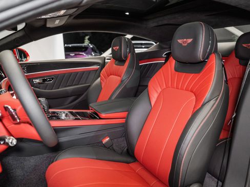 Certified 2024 Bentley Continental GT V8 AWD/4WD image 17
