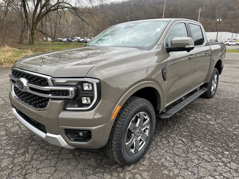 New 2025 Ford Ranger Lariat w/ Chrome Accent Package image 2