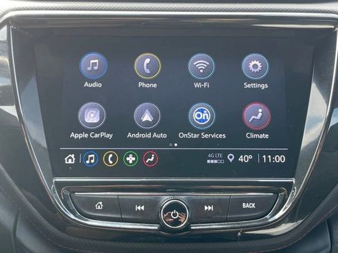 Used 2021 Chevrolet TrailBlazer RS w/ Sun and Liftgate Package image 9