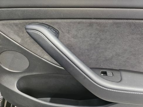 Used 2023 Tesla Model 3 Standard Range RWD image 8