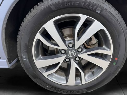 Used 2023 Honda Odyssey Touring image 19