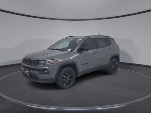New 2026 Jeep Compass Latitude AWD/4WD image 7