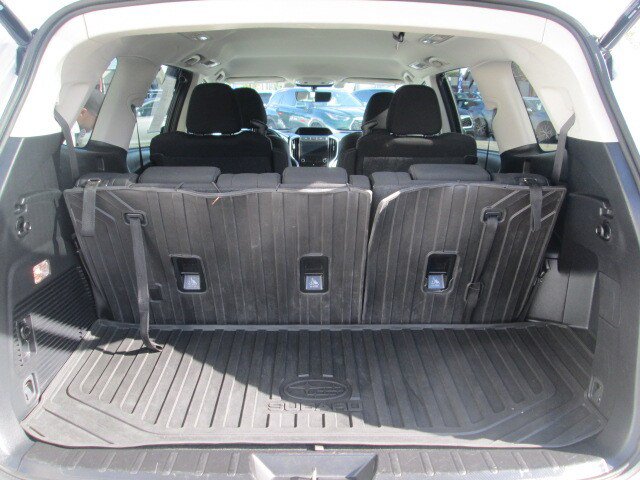 Used 2022 Subaru Ascent Premium w/ Convenience Package AWD/4WD image 12