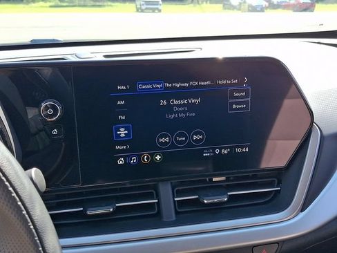 New 2026 Chevrolet Trax LS w/ LS Convenience Package FWD image 12