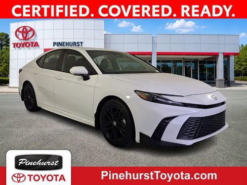 Certified 2025 Toyota Camry SE FWD image 1