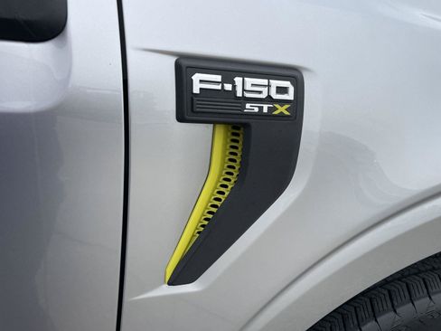 Used 2025 Ford F150 STX w/ Equipment Group 200A AWD/4WD image 33