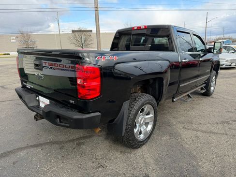Used 2015 Chevrolet Silverado 1500 LTZ Z71 image 6