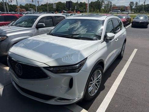 Used 2022 Acura MDX w/ Advance Package AWD/4WD image 3
