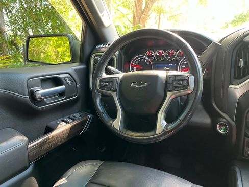 Used 2021 Chevrolet Silverado 1500 LT Trail Boss w/ Convenience Package II AWD/4WD image 22