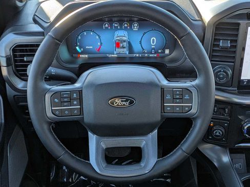 Used 2025 Ford F150 Lariat AWD/4WD image 21
