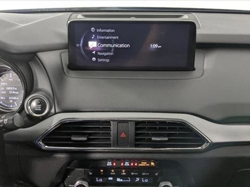 Used 2023 MAZDA CX-9 Touring image 31