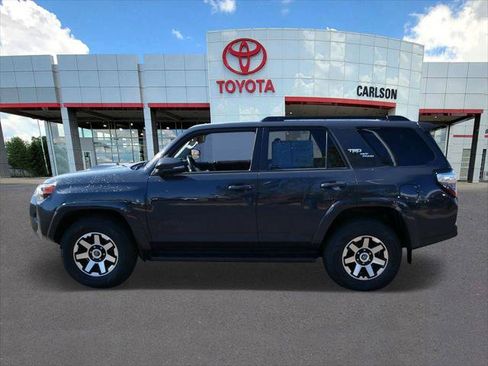 Certified 2024 Toyota 4Runner TRD Off-Road Premium AWD/4WD image 7