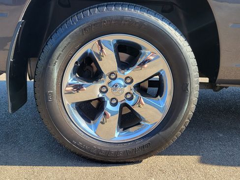 Used 2018 RAM 1500 Big Horn AWD/4WD image 5
