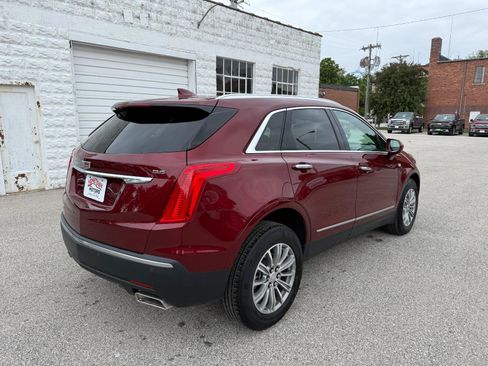 Used 2017 Cadillac XT5 Luxury w/ Driver Awareness Package AWD/4WD image 5