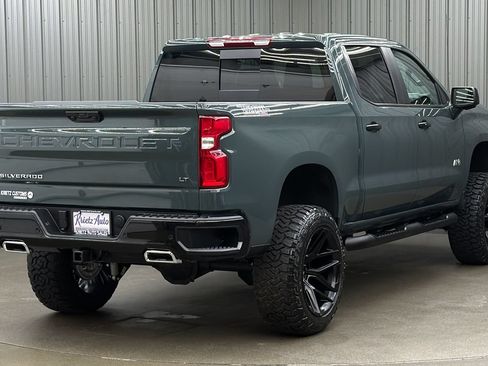 Used 2026 Chevrolet Silverado 1500 LT Trail Boss w/ LT Trail Boss Premium Package AWD/4WD image 5