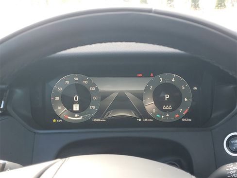 Used 2024 Land Rover Range Rover Velar Dynamic SE image 20