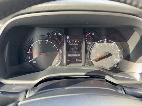 Used 2022 Toyota 4Runner SR5 Premium image 20