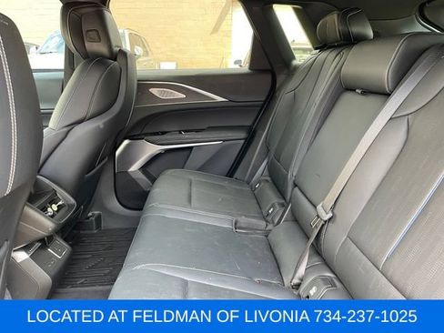 Used 2024 Cadillac Lyriq Sport AWD/4WD image 9