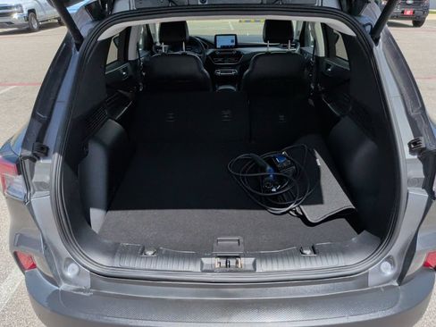Used 2022 Ford Escape Titanium FWD image 36